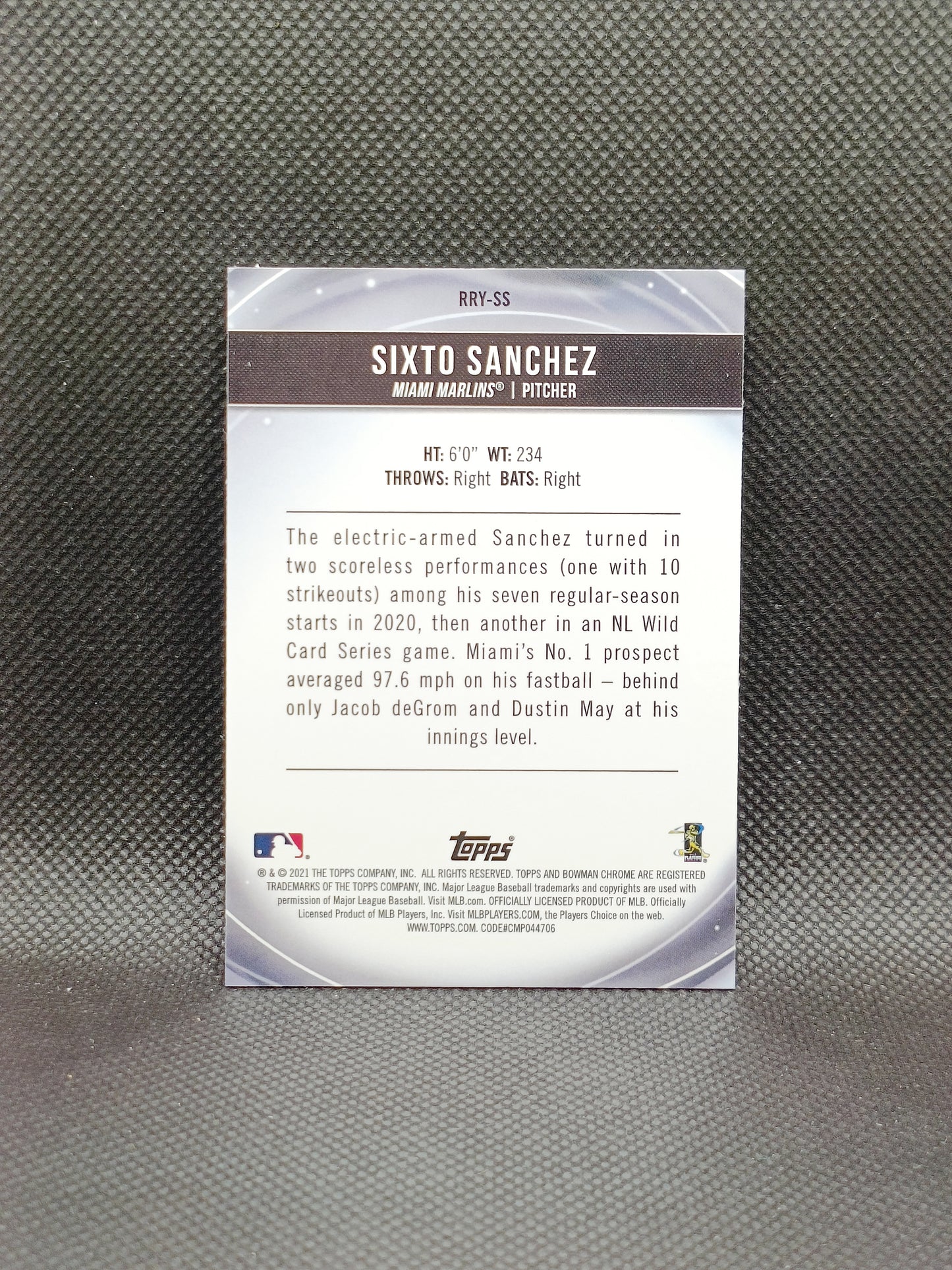 Sixto Sanchez - 2021 Bowman Chrome Rookie of the Year Favorites Mojo Insert - Miami Marlins