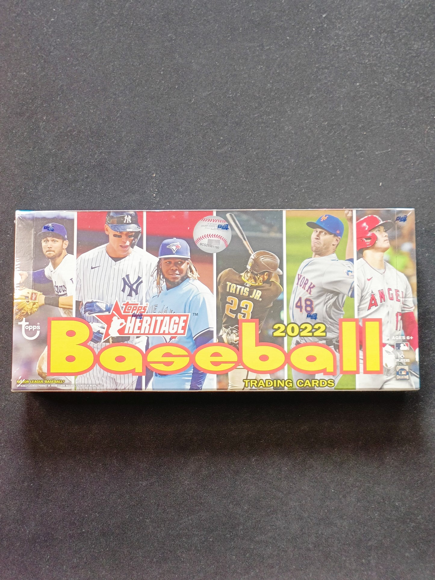 2022 Topps Heritage Baseball Hobby Box - 1 Hit