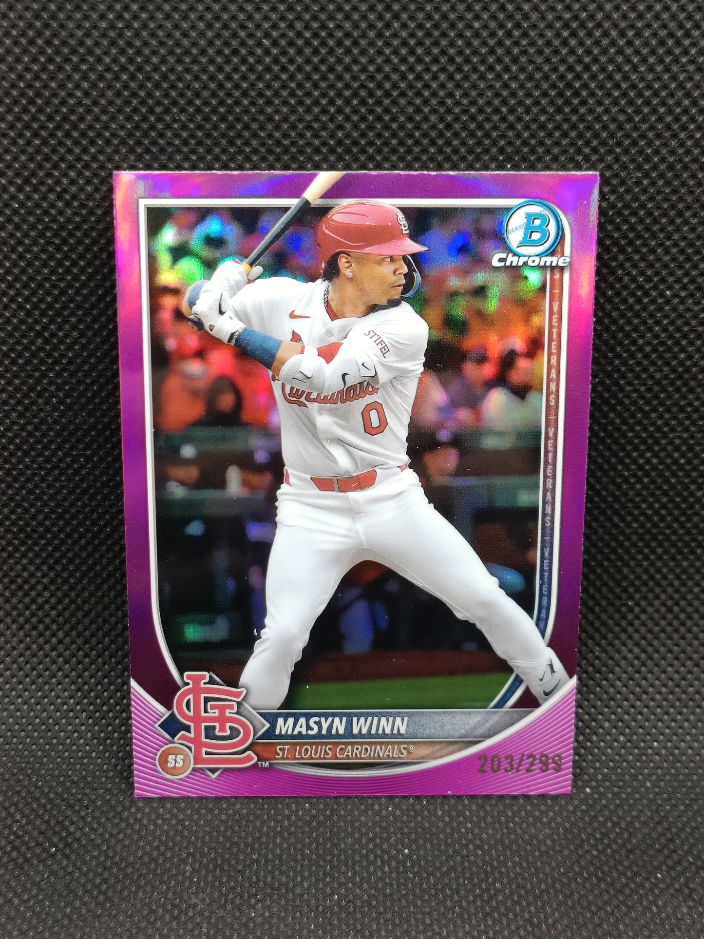 Masyn Winn - 2025 Bowman Chrome Fuchsia Refractor /299 - St Louis Cardinals