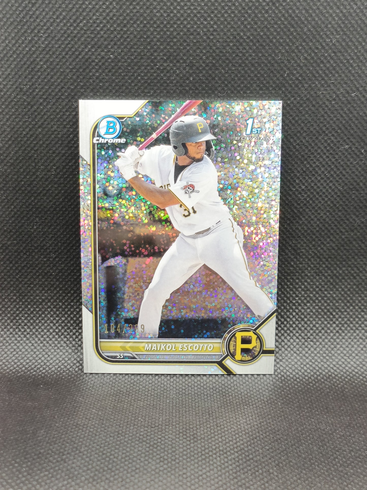 Maikol Escotto - 2022 Bowman Chrome 1st Bowman Speckle Refractor /299 - Pittsburgh Pirates