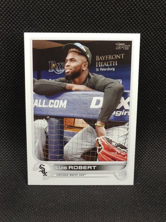 Luis Robert - 2022 Topps Series One SP Image Variation - Chicago White Sox