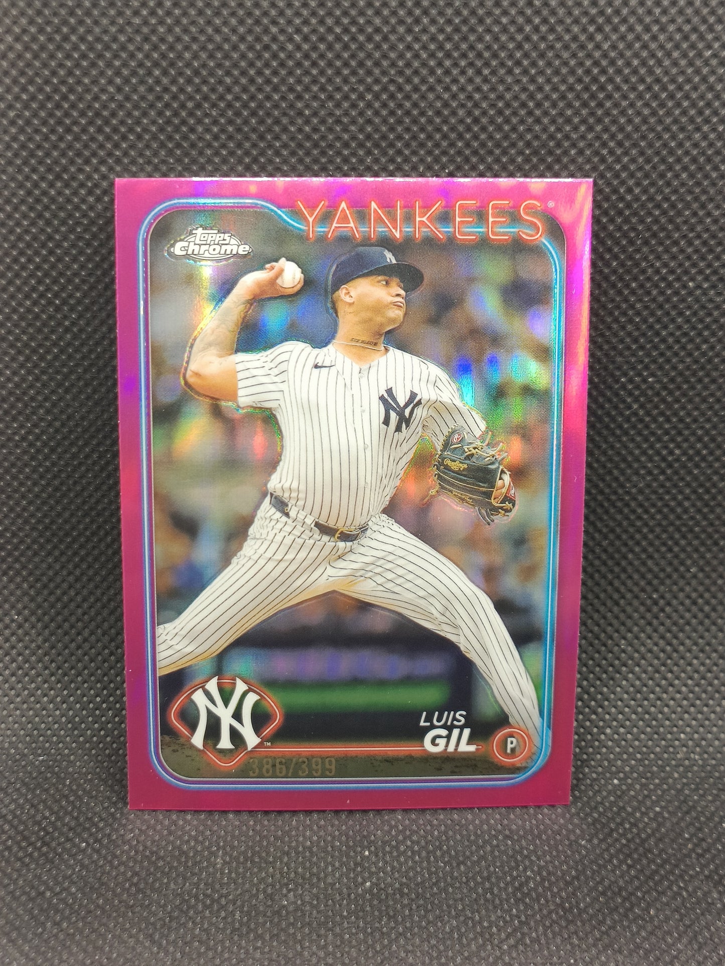 Luis Gil - 2024 Topps Chrome Update Magenta Refractor /399 - New York Yankees